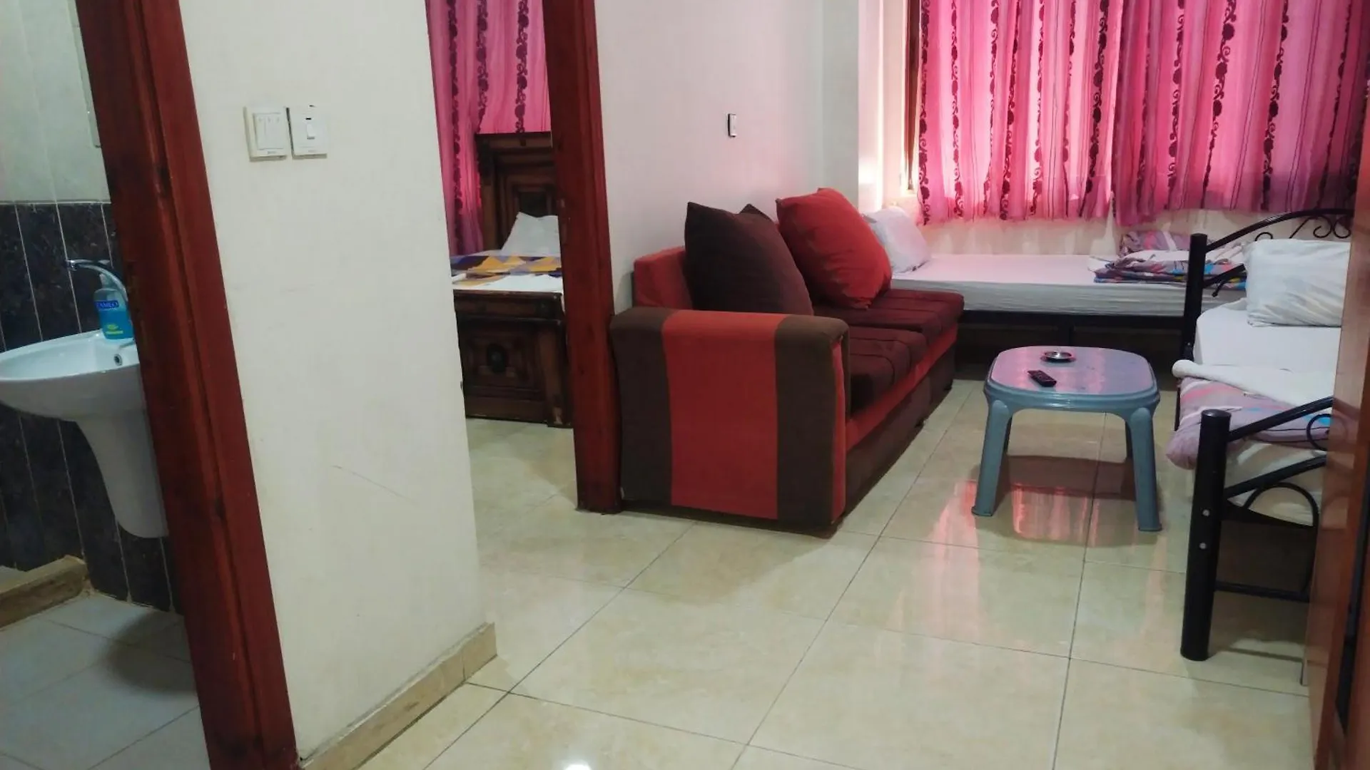 Farah Plaza Hostel &Hotel Apartments Akaba