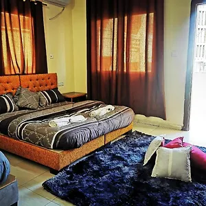 Huwari Apartment's Appartamento