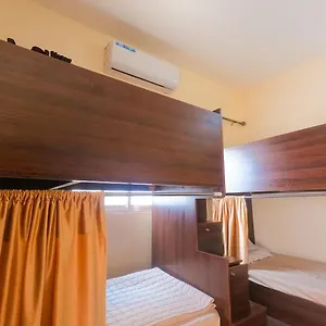Pizza Street Hostel